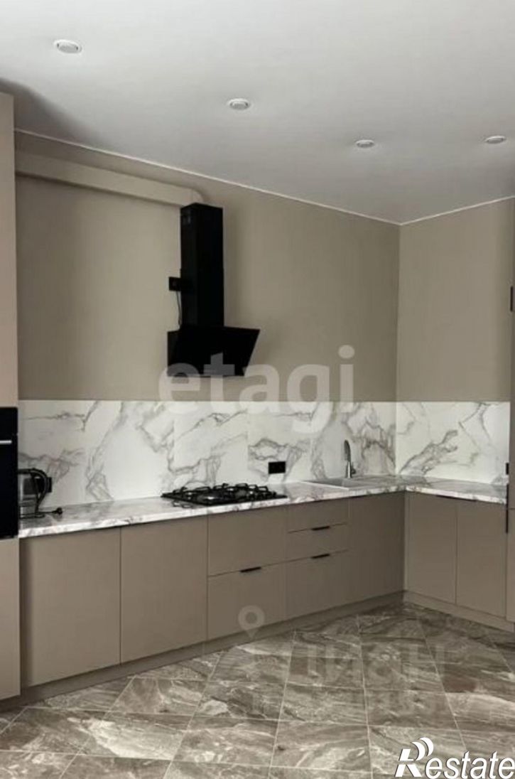 3-комн квартира ул Энгельса, 12,  д. 12