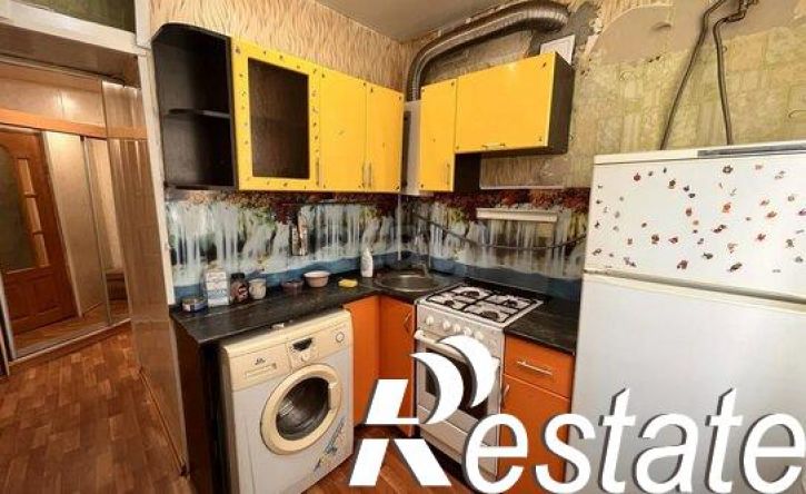 2-комн квартира улица Лаврентьева, 25,  д. 25