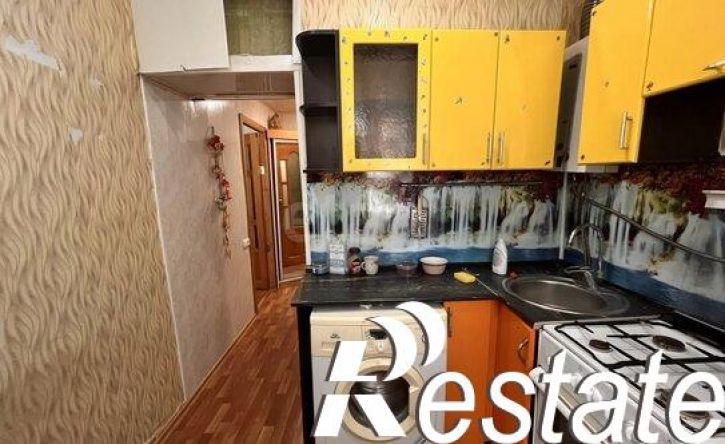 2-комн квартира улица Лаврентьева, 25,  д. 25