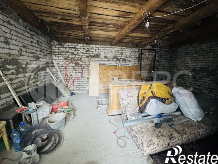 Отдельное здание Радиозаводское шоссе, 42,  д. 42