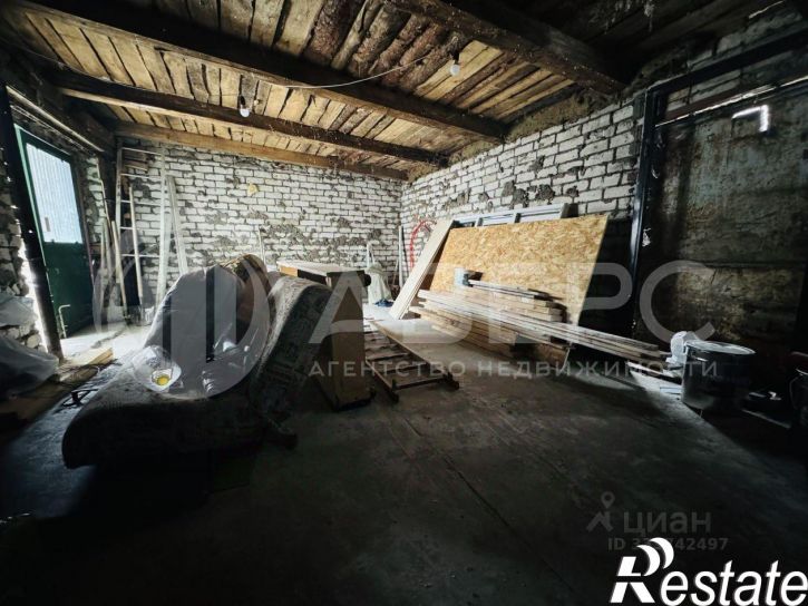 Отдельное здание Радиозаводское шоссе, 42,  д. 42