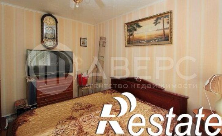 4-комн квартира Кленовая улица, 12А,  д. 12А