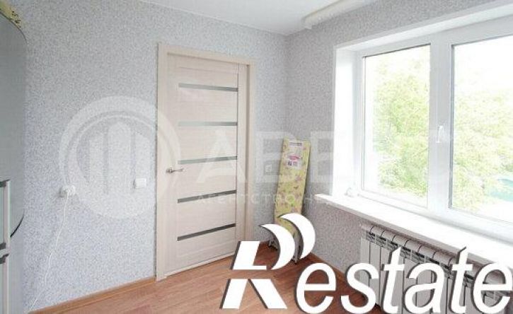 4-комн квартира Кленовая улица, 12А,  д. 12А