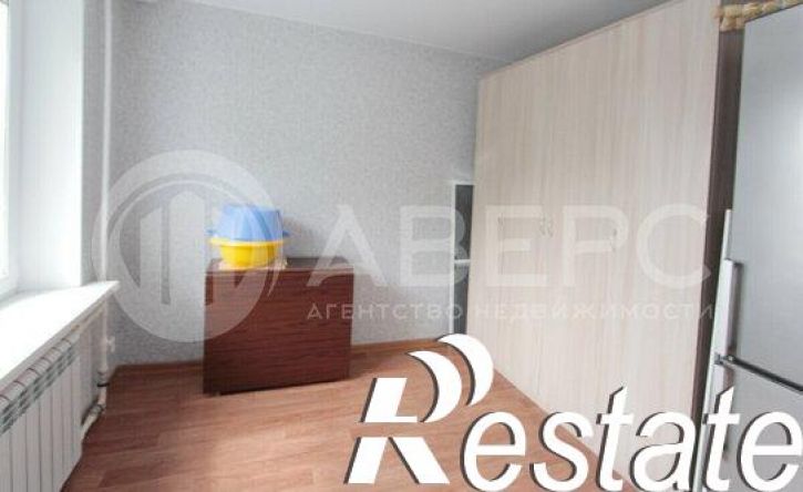 4-комн квартира Кленовая улица, 12А,  д. 12А