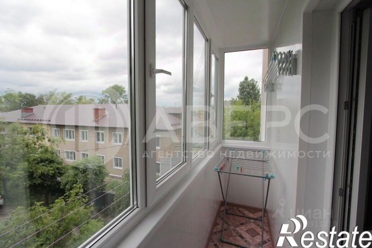 4-комн квартира Кленовая улица, 12А,  д. 12А