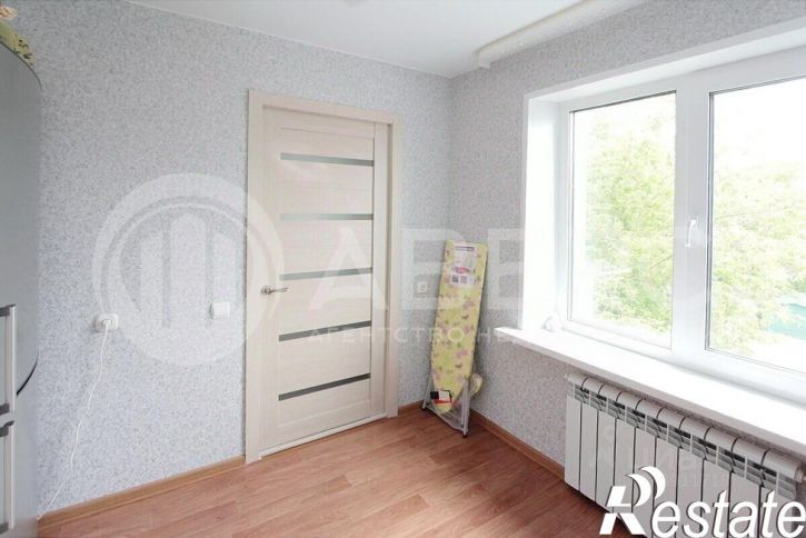 4-комн квартира Кленовая улица, 12А,  д. 12А