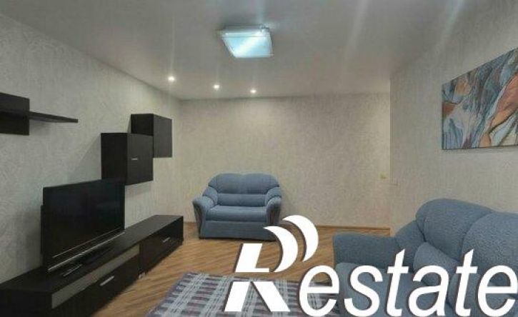3-комн квартира улица Льва Толстого, 52,  д. 52