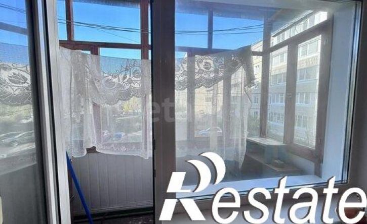 2-комн квартира улица Серова, 40,  д. 40