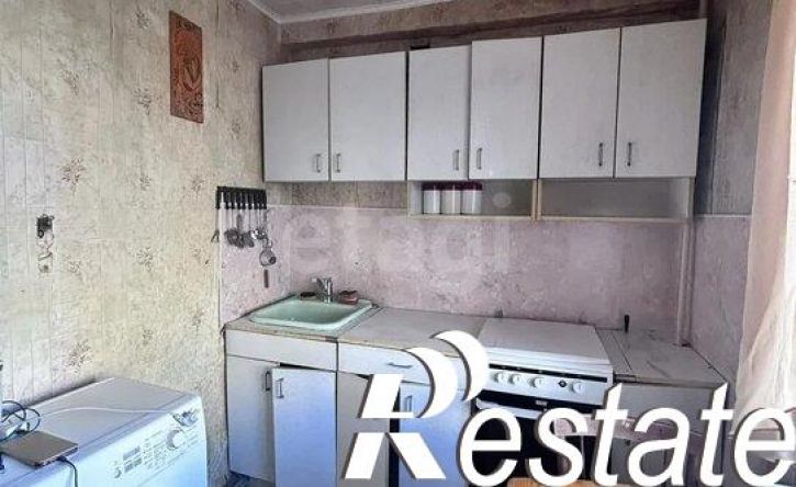 2-комн квартира улица Серова, 40,  д. 40