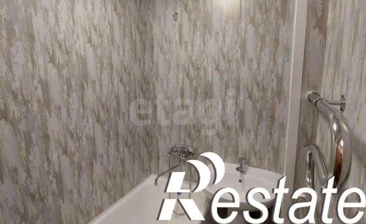 3-комн квартира Октябрьская улица, 52,  д. 52