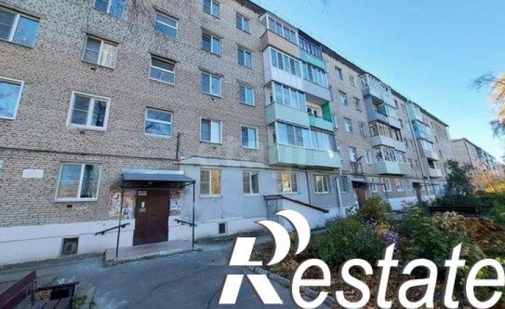 3-комн квартира Октябрьская улица, 52,  д. 52