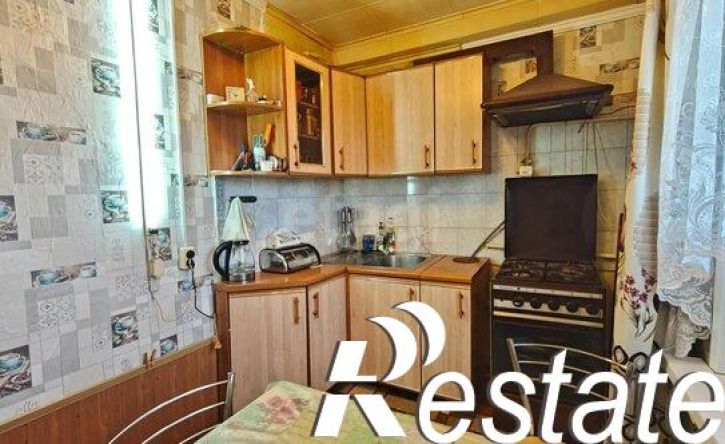 2-комн квартира Кленовая улица, 1,  д. 1