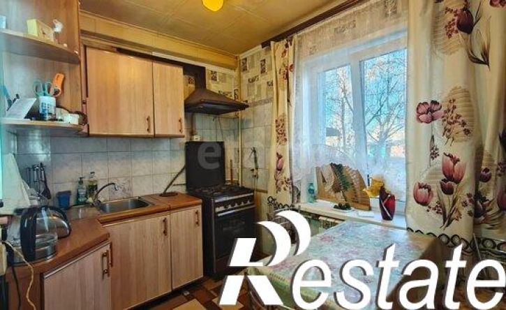 2-комн квартира Кленовая улица, 1,  д. 1